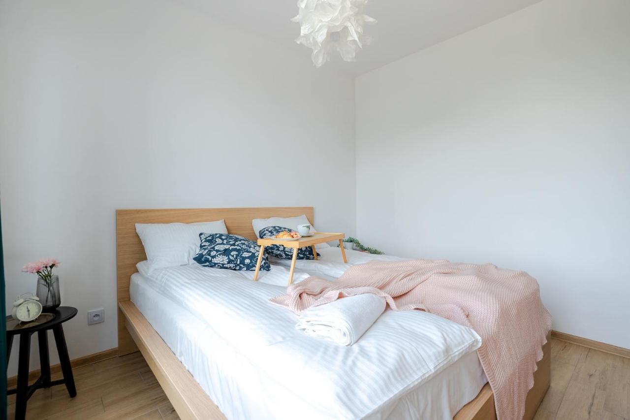 Shortstaypoland Pileckiego 华沙 外观 照片